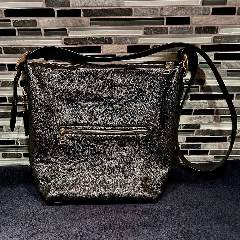 COACH VINTAGE PURSE - SHOULDER BAG - CROSS BODY - BLACK LEATHER